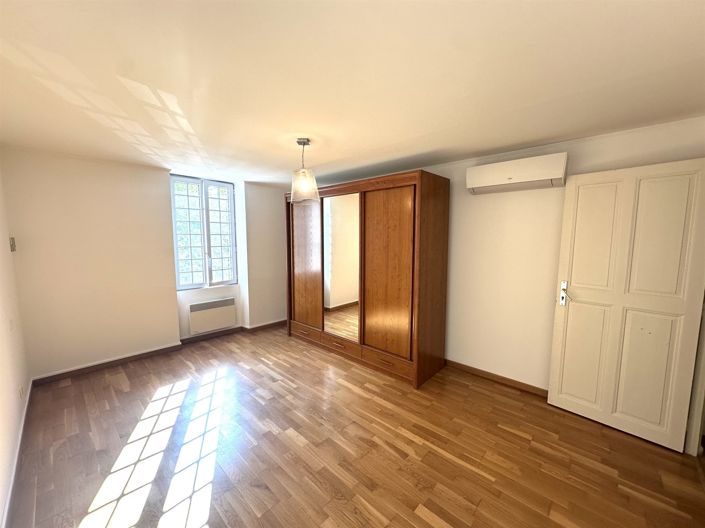 Image No.13-1 Bed Apartment for sale