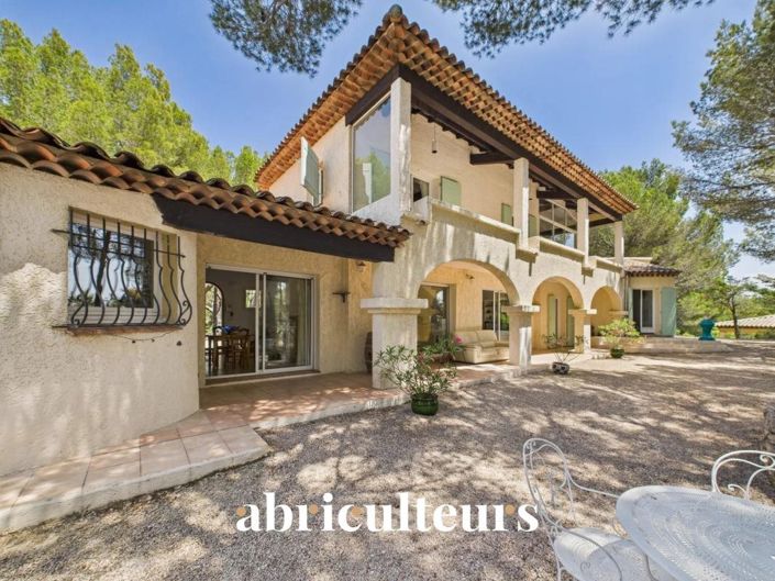 Image No.3-5 Bed House for sale