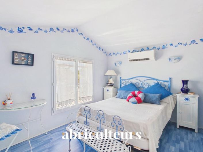 Image No.16-5 Bed House for sale