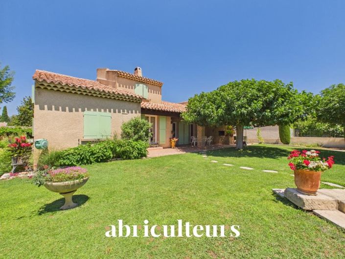 Image No.19-5 Bed House for sale