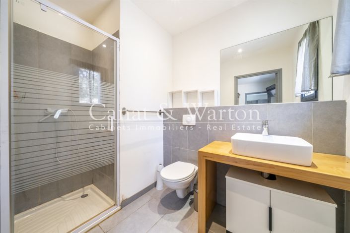 Image No.14-5 Bed House for sale