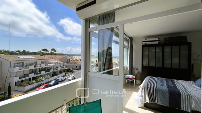 Image No.21-3 Bed Apartment for sale