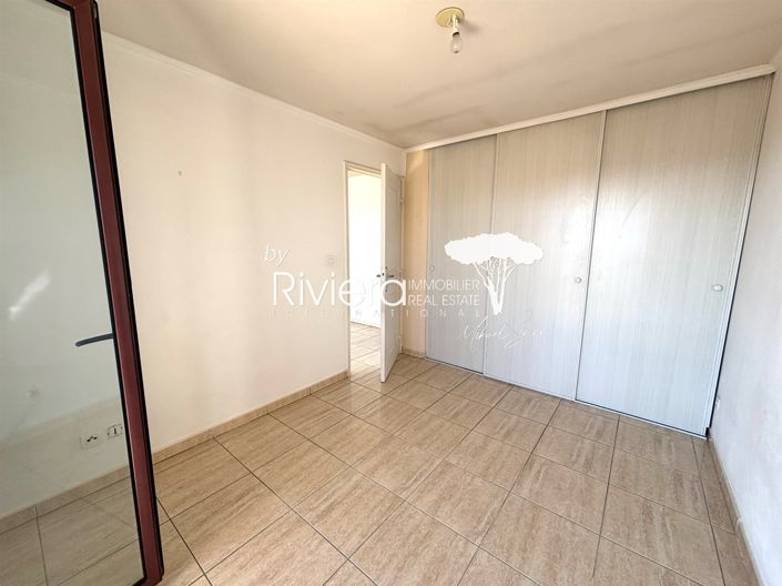 Image No.10-1 Bed Apartment for sale