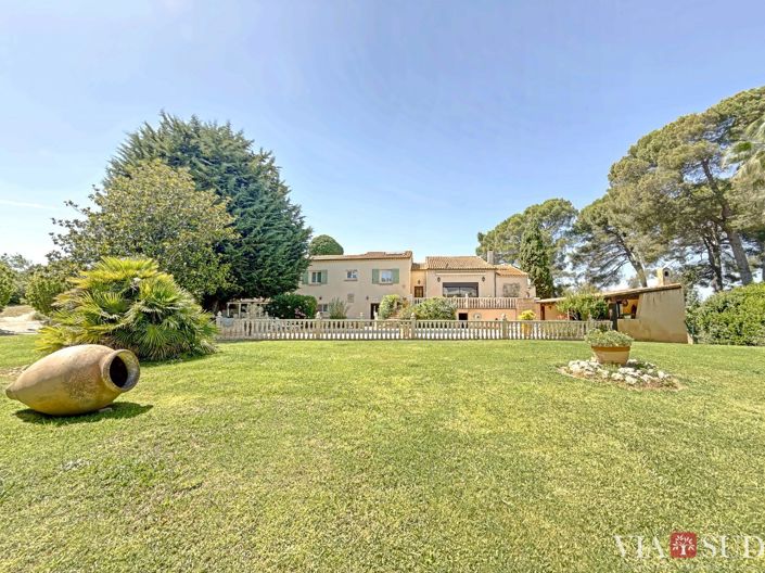 Image No.3-4 Bed House for sale