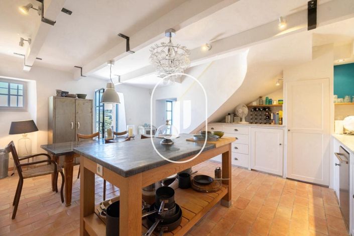 Image No.36-4 Bed House for sale