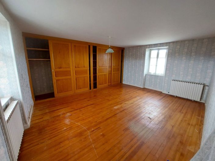 Image No.11-Propriété de 5 chambres à vendre à Aurignac
