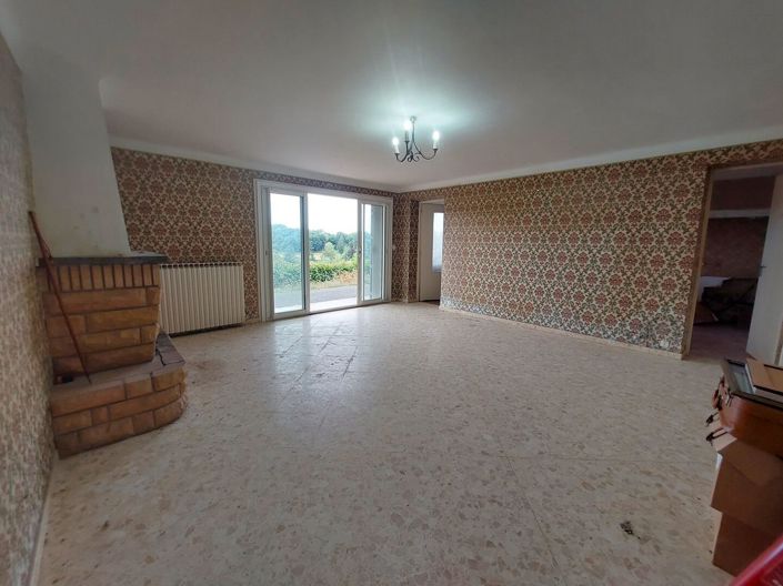 Image No.5-Propriété de 5 chambres à vendre à Aurignac