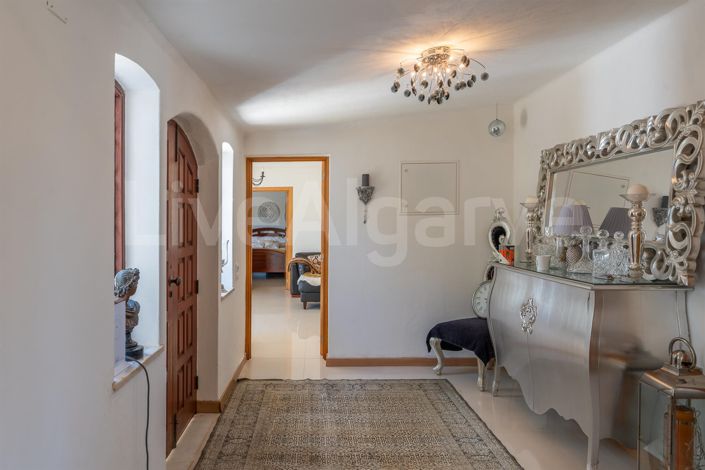 Image No.16-3 Bed House for sale