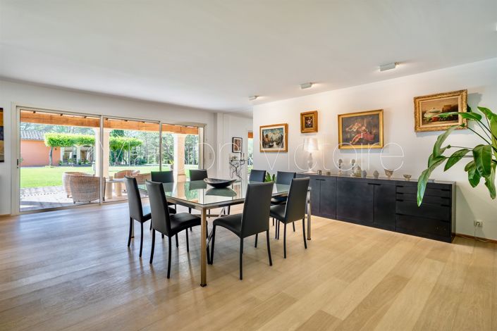 Image No.19-5 Bed House for sale