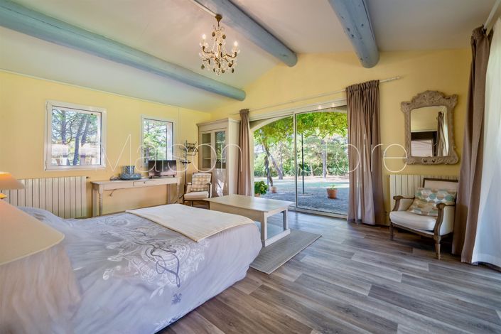 Image No.24-5 Bed House for sale