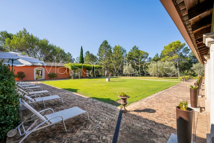 Image No.4-5 Bed House for sale