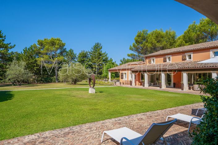 Image No.5-5 Bed House for sale