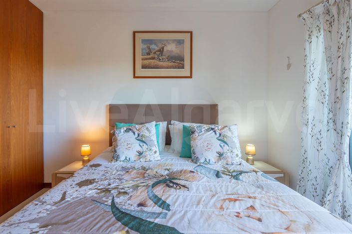 Image No.18-2 Bed Apartment for sale