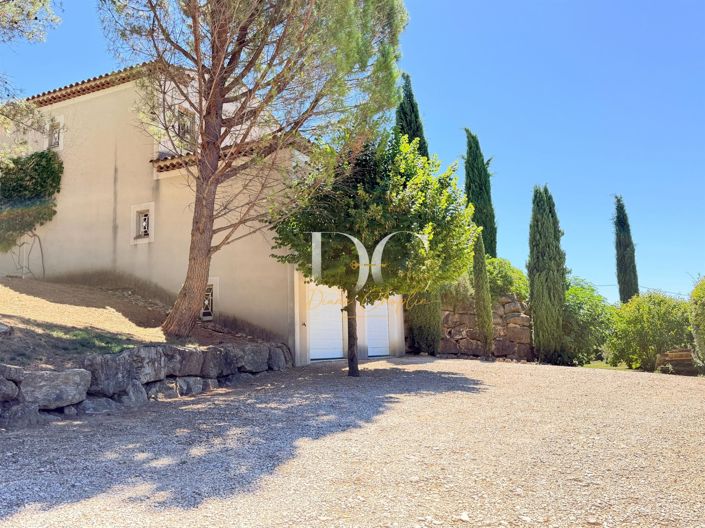 Image No.25-5 Bed House for sale