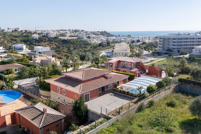Image No.35-3 Bed House for sale