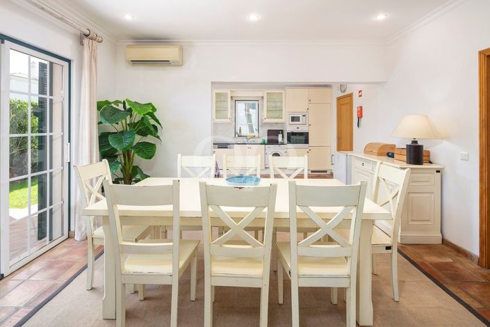 Image No.5-4 Bed House for sale