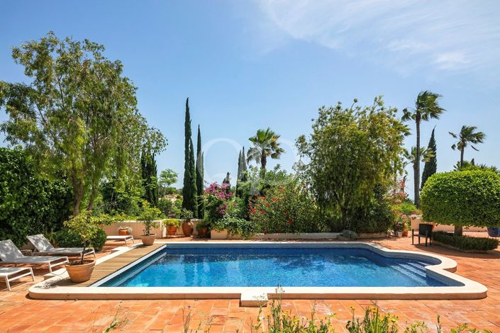 Image No.18-3 Bed House for sale