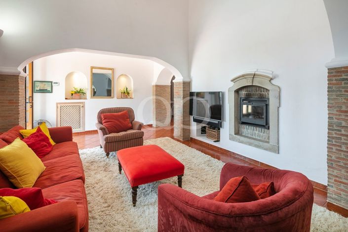Image No.20-3 Bed House for sale