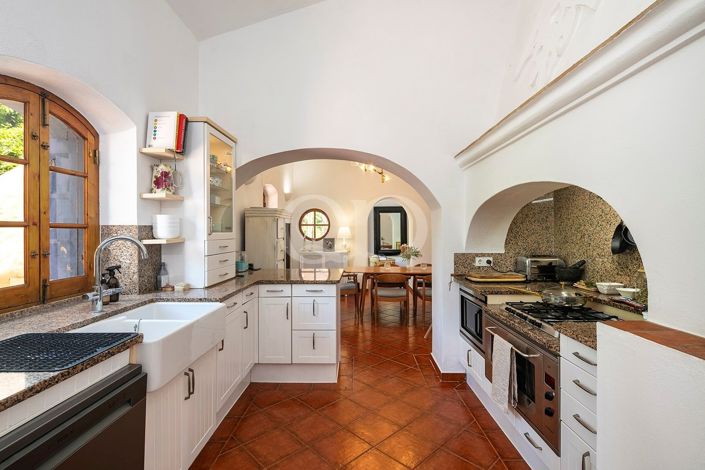 Image No.25-3 Bed House for sale