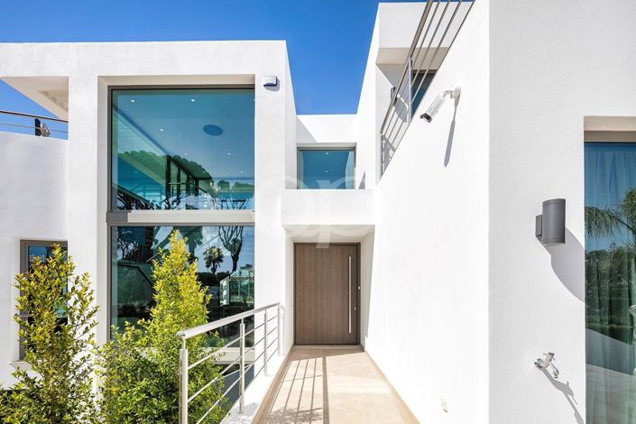 Image No.21-6 Bed House for sale
