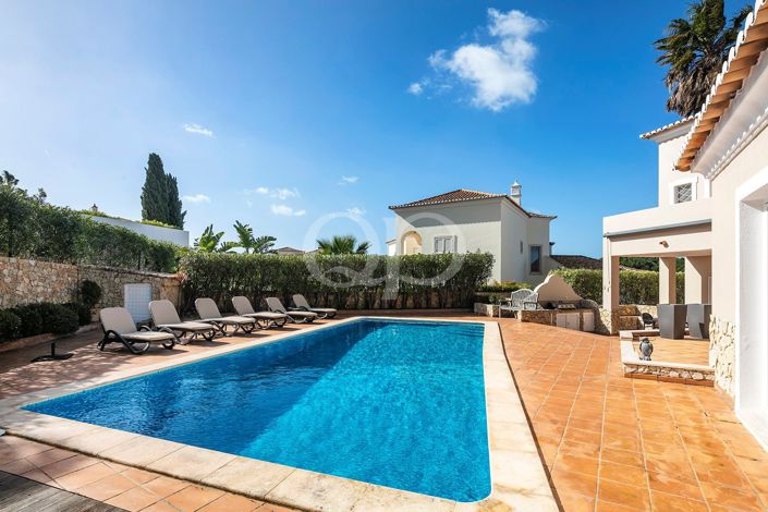 Image No.20-4 Bed House for sale
