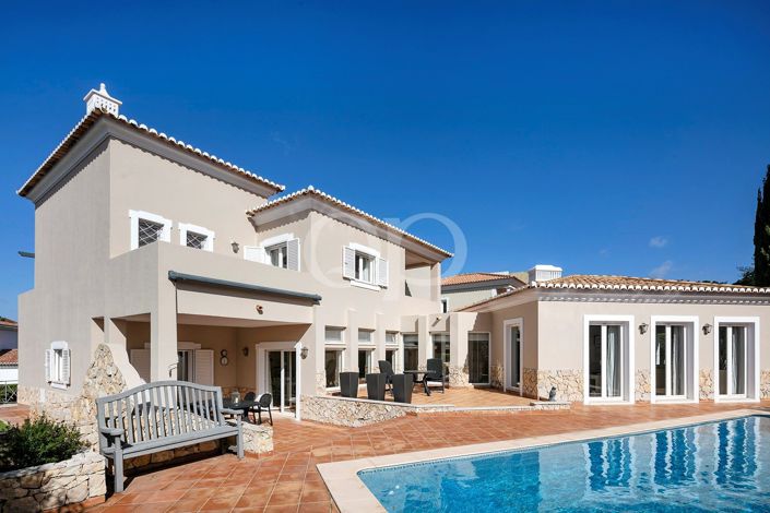 Image No.21-4 Bed House for sale