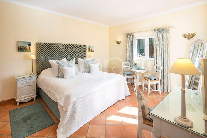Image No.30-4 Bed House for sale