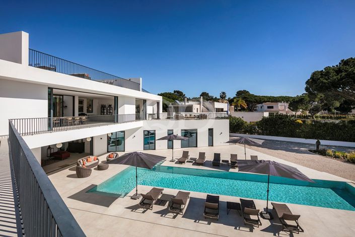 Image No.18-5 Bed House for sale