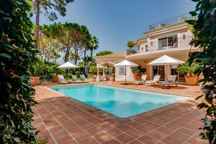 Image No.17-4 Bed House for sale