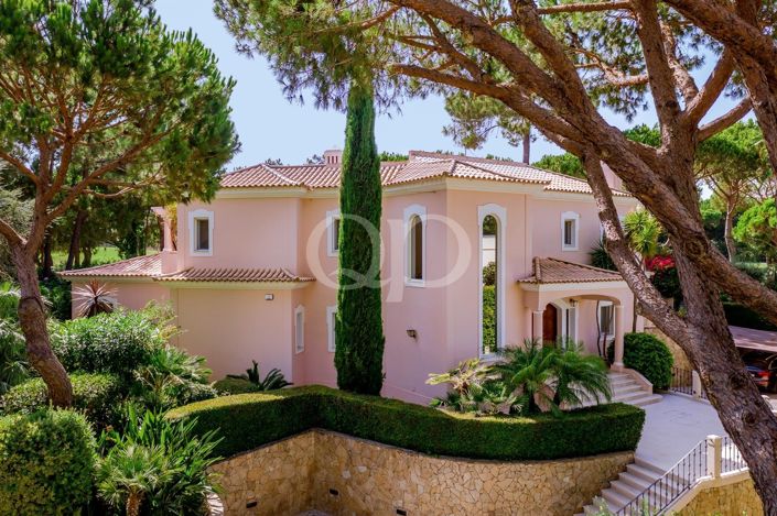 Image No.2-4 Bed House for sale