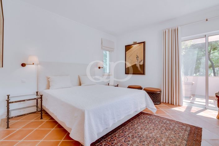 Image No.27-4 Bed House for sale