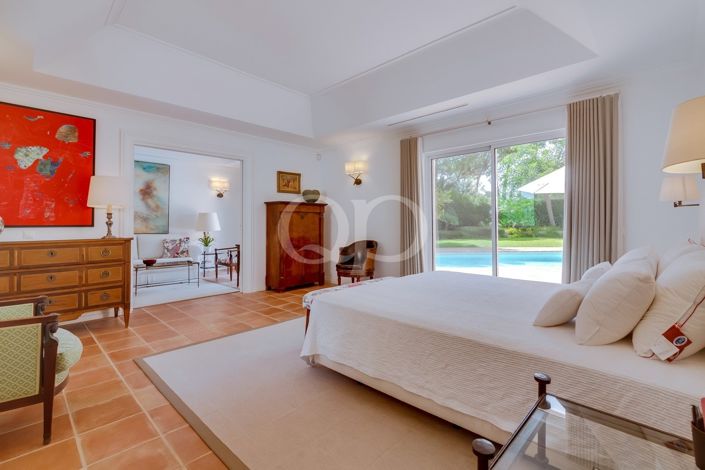Image No.30-4 Bed House for sale