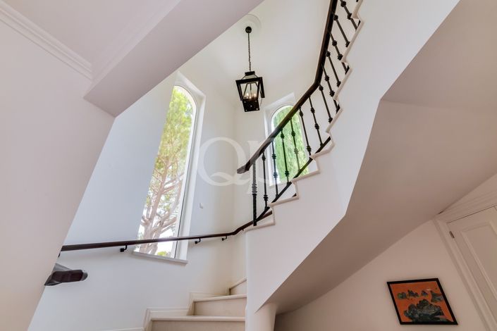 Image No.48-4 Bed House for sale