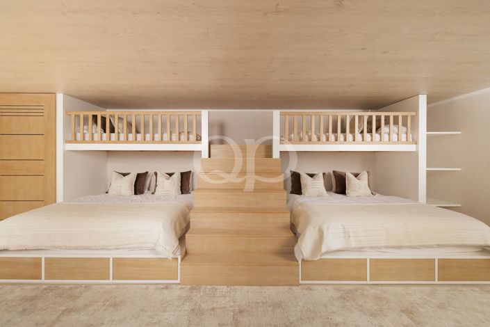 Image No.15-7 Bed House for sale