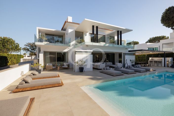 Image No.28-7 Bed House for sale