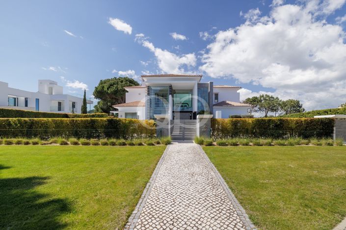 Image No.33-7 Bed House for sale