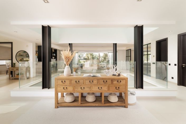 Image No.4-7 Bed House for sale