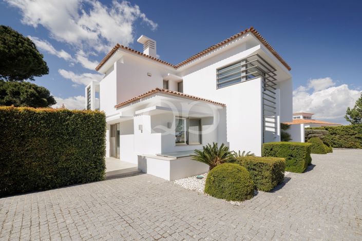Image No.44-7 Bed House for sale