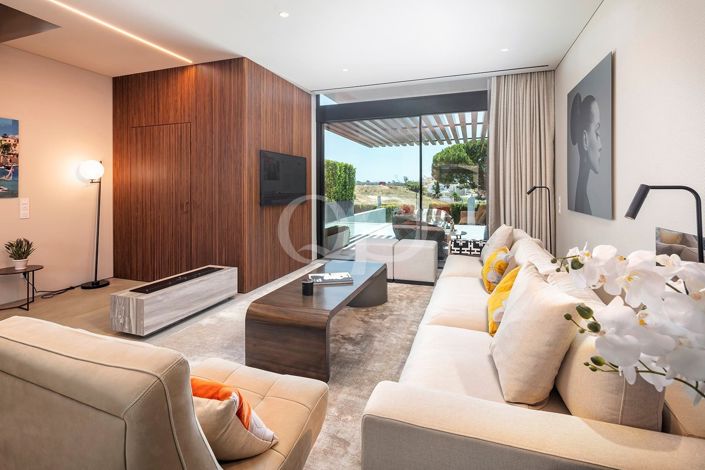 Image No.27-3 Bed House for sale