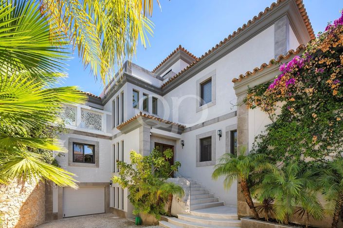 Image No.17-4 Bed House for sale