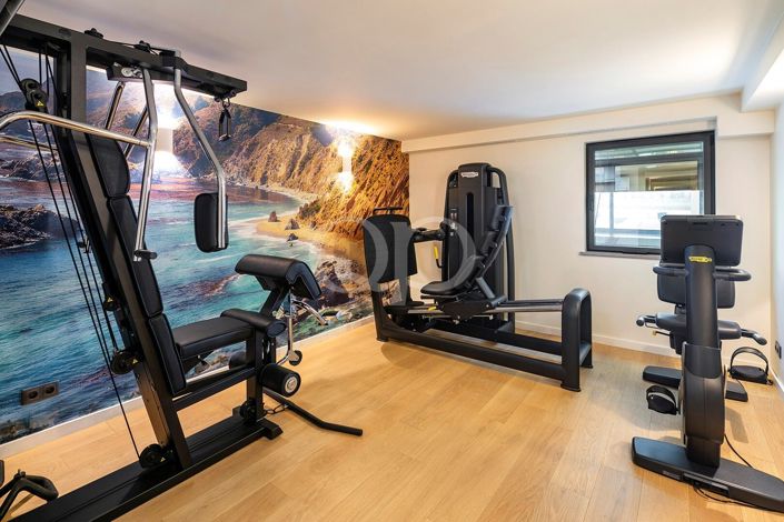 Image No.30-4 Bed House for sale