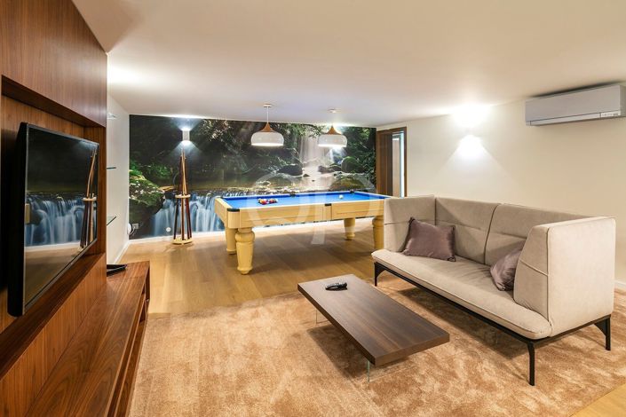 Image No.32-4 Bed House for sale
