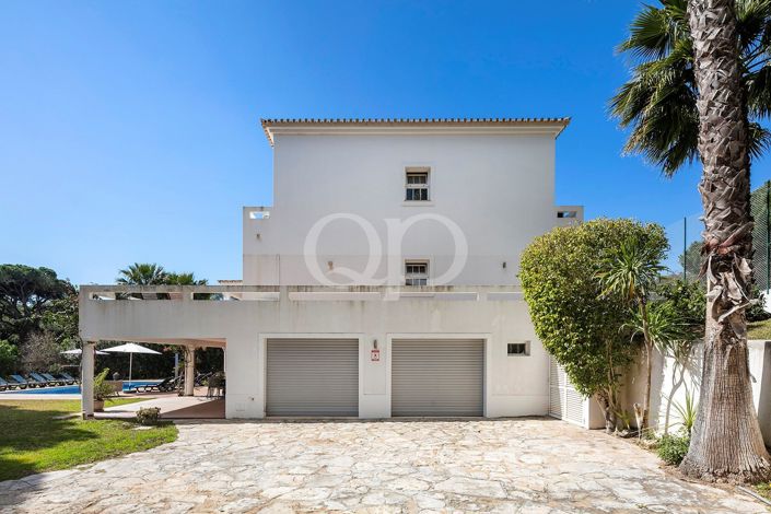 Image No.36-6 Bed House for sale