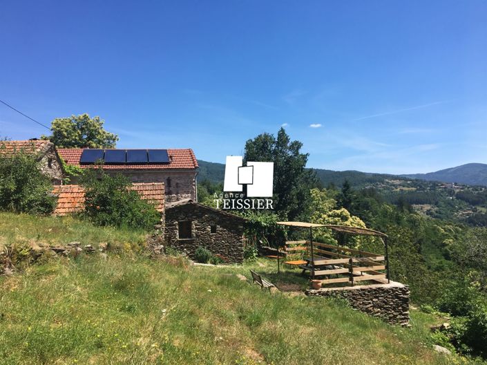 Image No.17-6 Bed House for sale