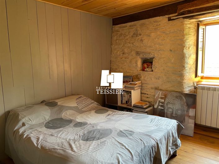 Image No.22-6 Bed House for sale