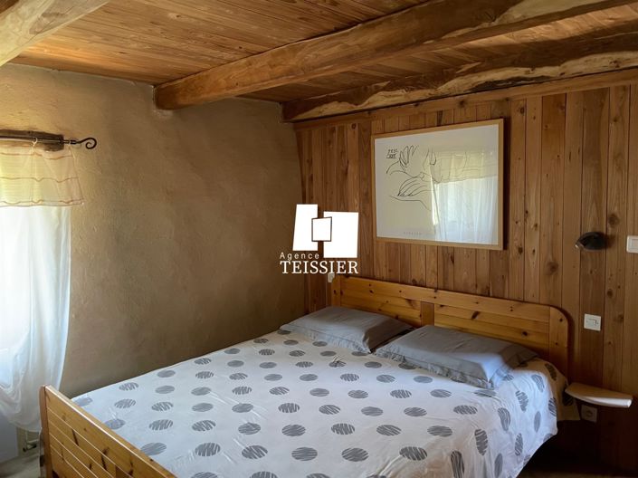 Image No.25-6 Bed House for sale