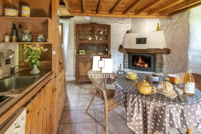 Image No.4-6 Bed House for sale