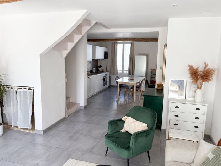 Image No.2-3 Bed House for sale