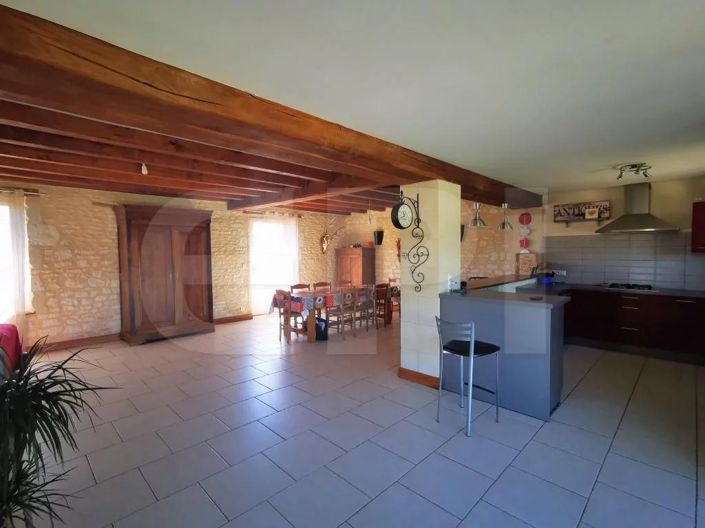 Image No.4-3 Bed House for sale