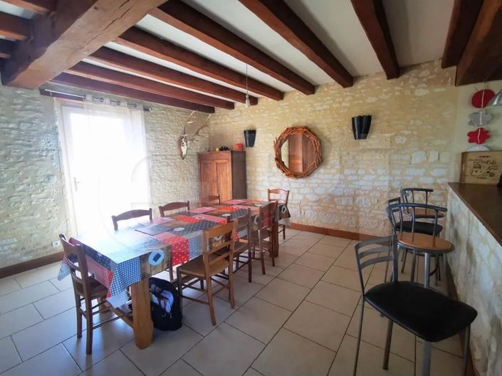 Image No.6-3 Bed House for sale